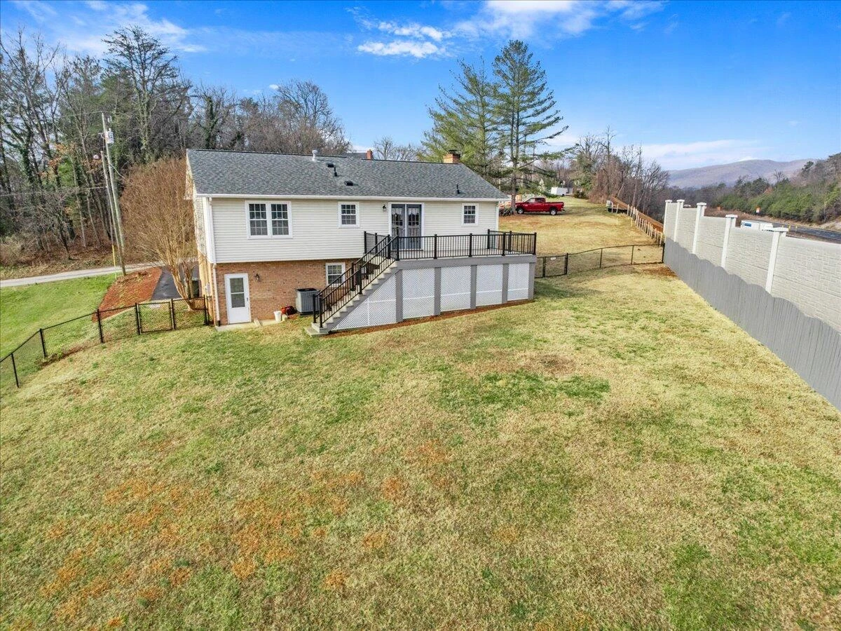 335 Fort Lewis BLVD - Photo 76