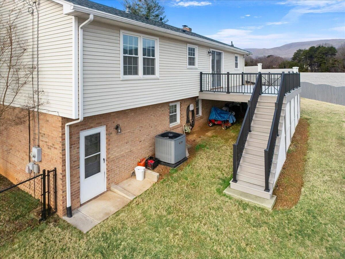 335 Fort Lewis BLVD - Photo 77