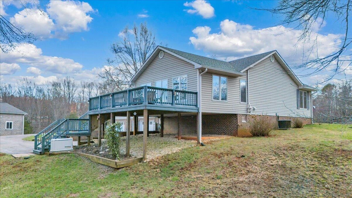 103 Glenn Haven TER - Photo 2