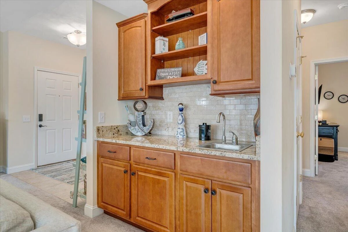 300 S Pointe Shore DR #411 - Photo 15