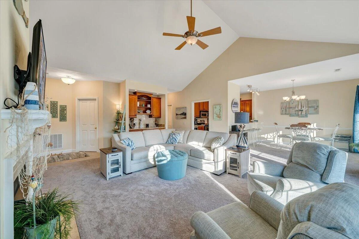 300 S Pointe Shore DR #411 - Photo 19