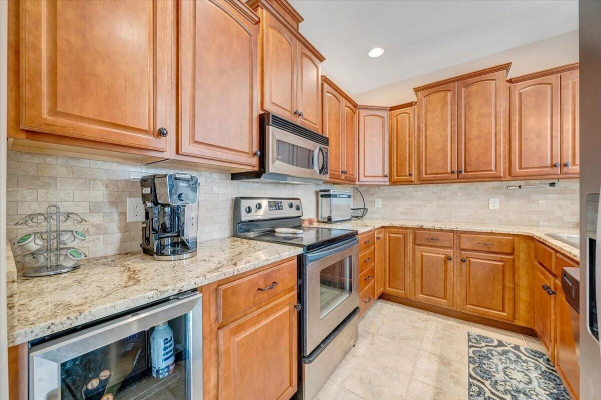 300 S Pointe Shore DR #411 - Photo 27