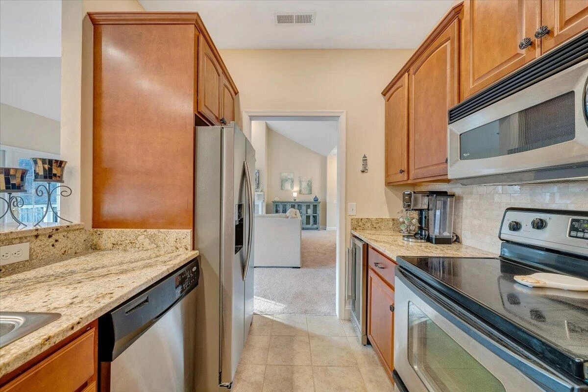 300 S Pointe Shore DR #411 - Photo 29
