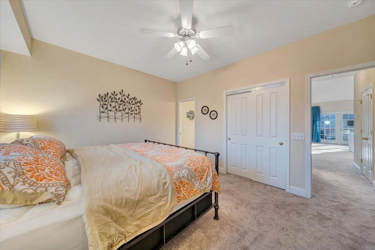 300 S Pointe Shore DR #411 - Photo 33