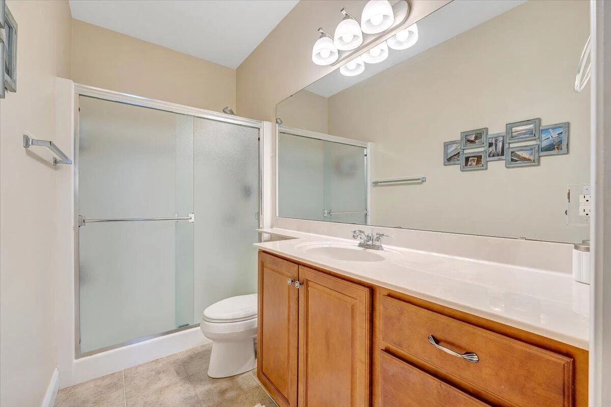 300 S Pointe Shore DR #411 - Photo 35