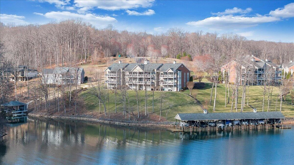 300 S Pointe Shore DR #411 - Photo 64