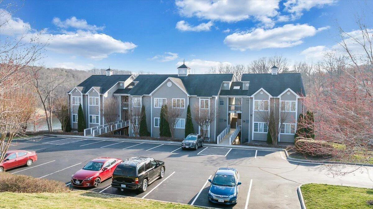300 S Pointe Shore DR #411 - Photo 71