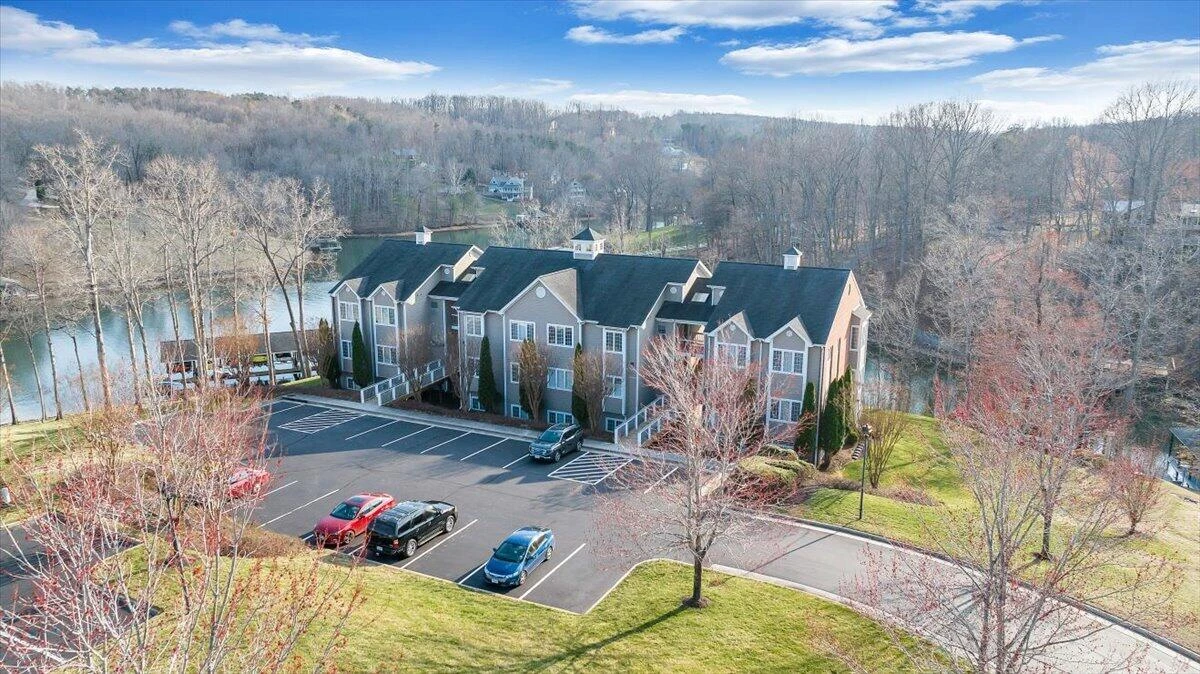 300 S Pointe Shore DR #411 - Photo 72