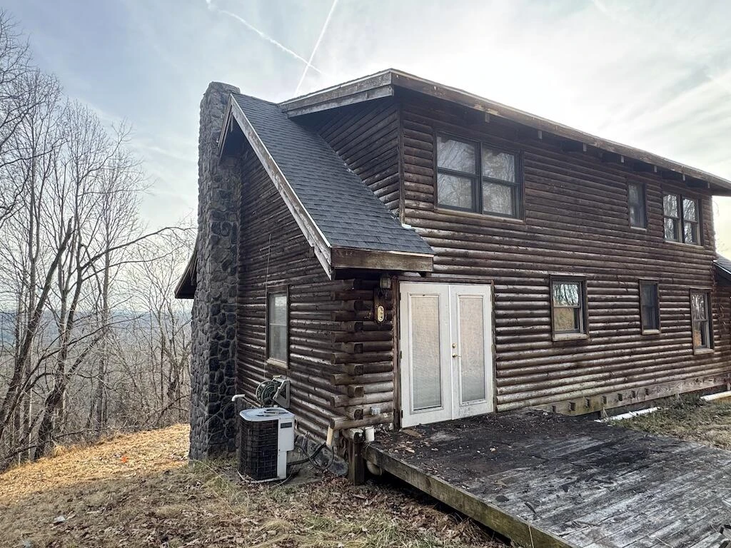 1212 Eagle View DR NE - Photo 2