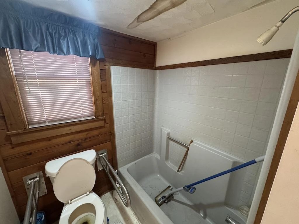 1212 Eagle View DR NE - Photo 23