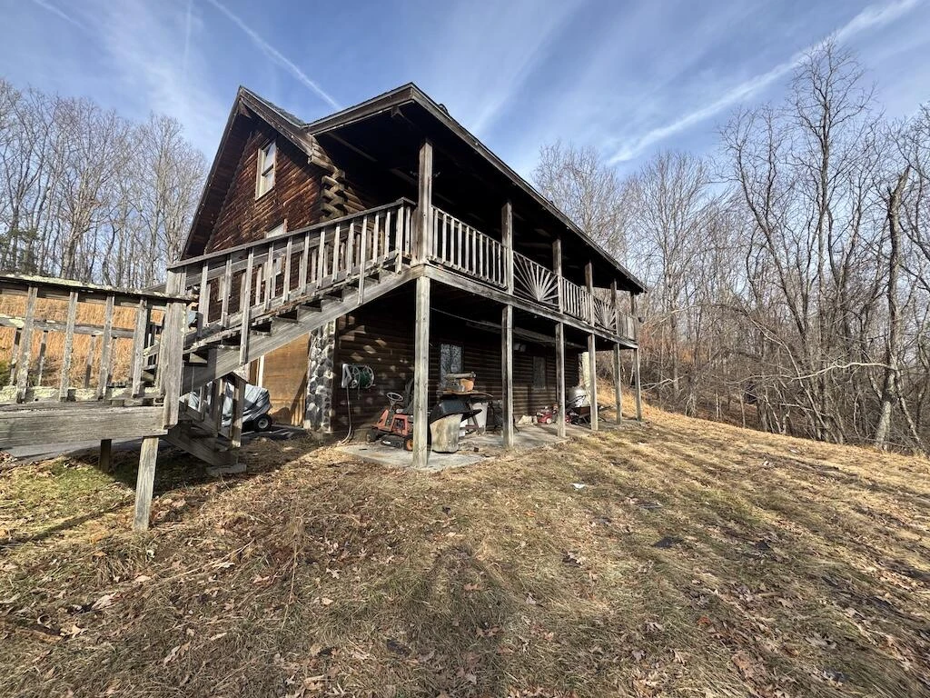 1212 Eagle View DR NE - Photo 6