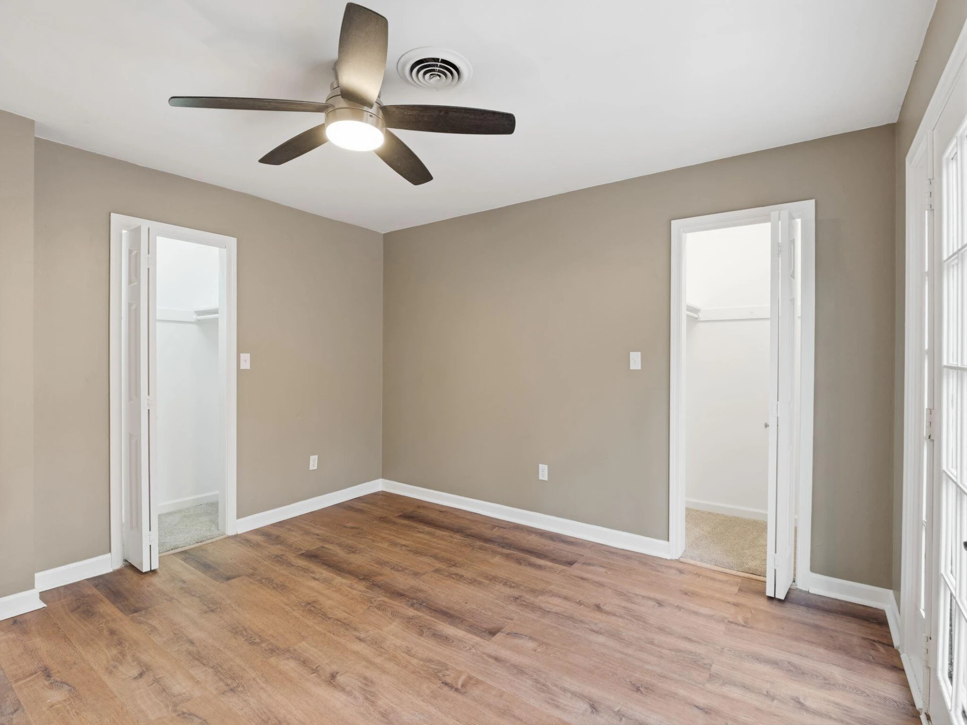 4867 Hunting Hills DR - Photo 57