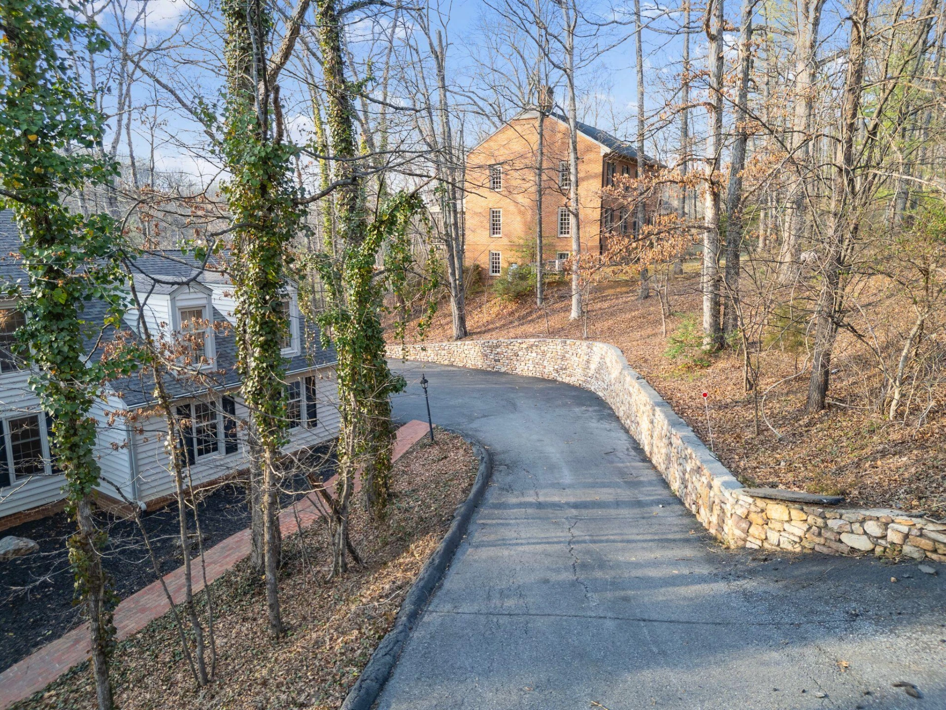 4867 Hunting Hills DR - Photo 91