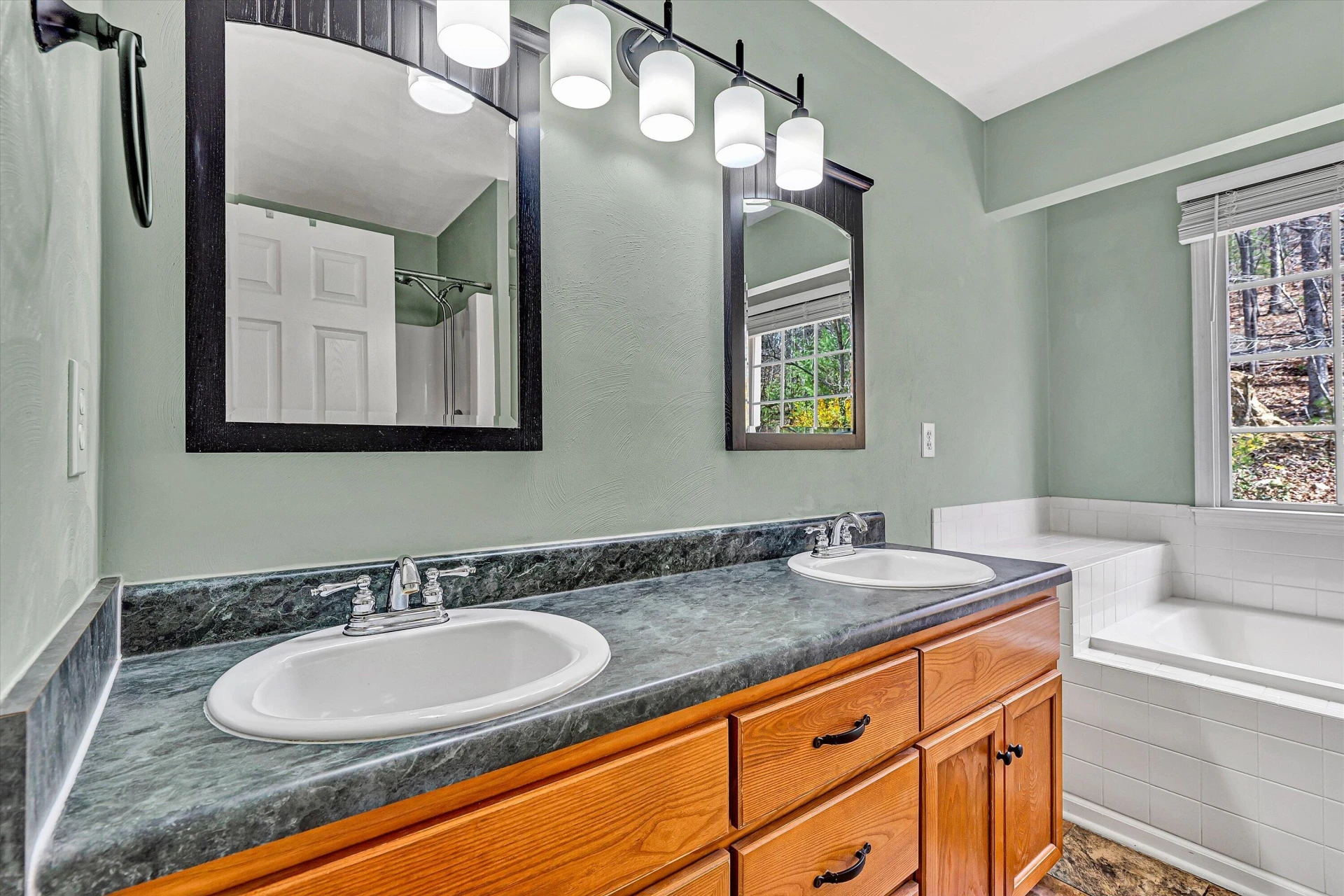2540 Blue Ridge Springs RD - Photo 16
