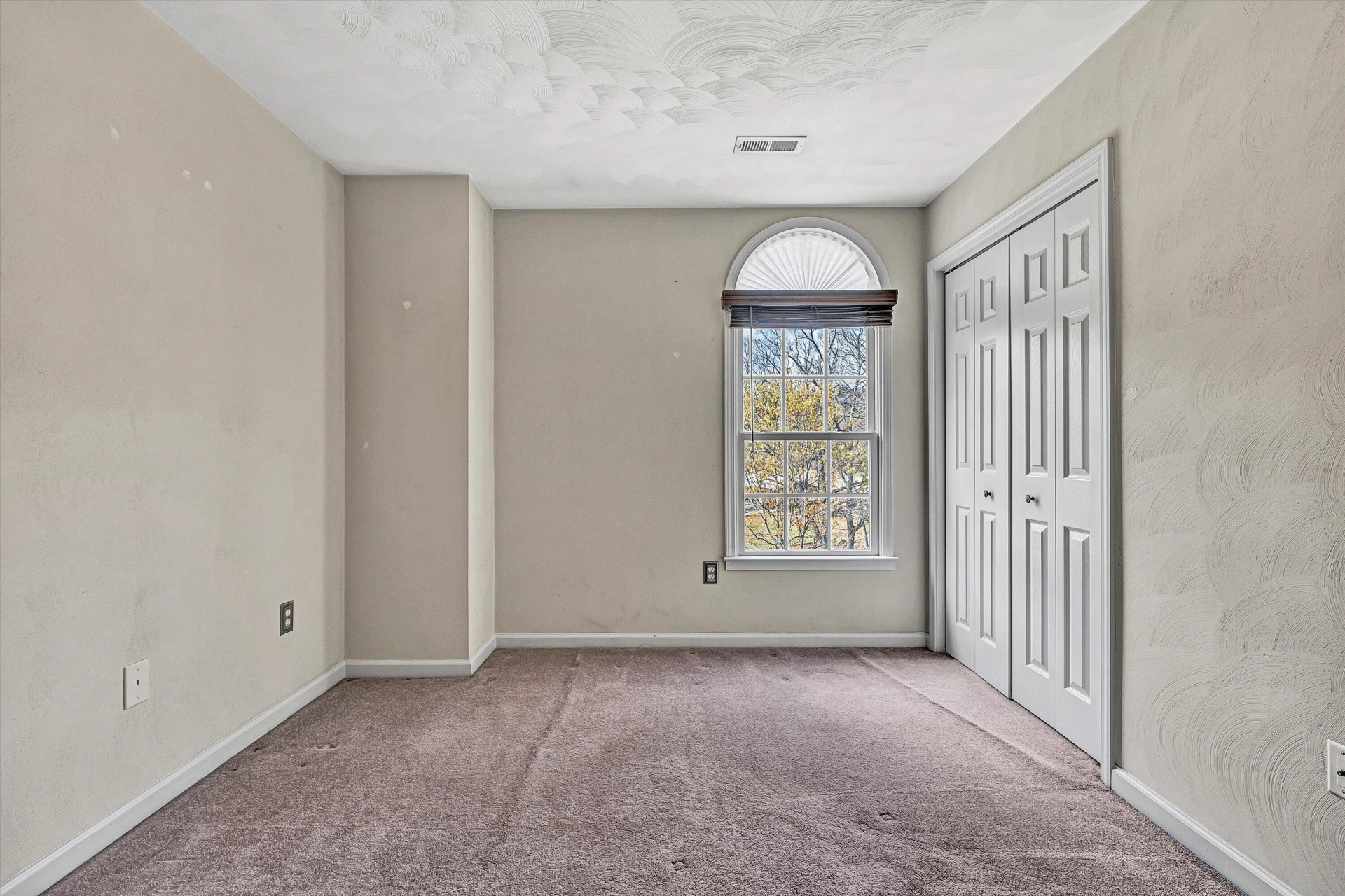 2540 Blue Ridge Springs RD - Photo 19