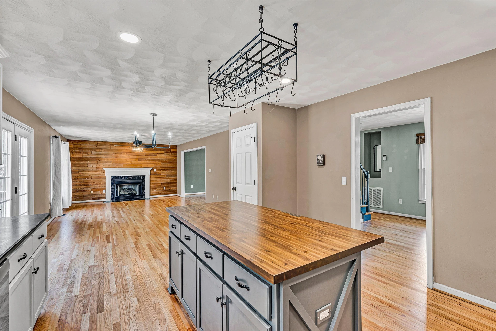 2540 Blue Ridge Springs RD - Photo 7