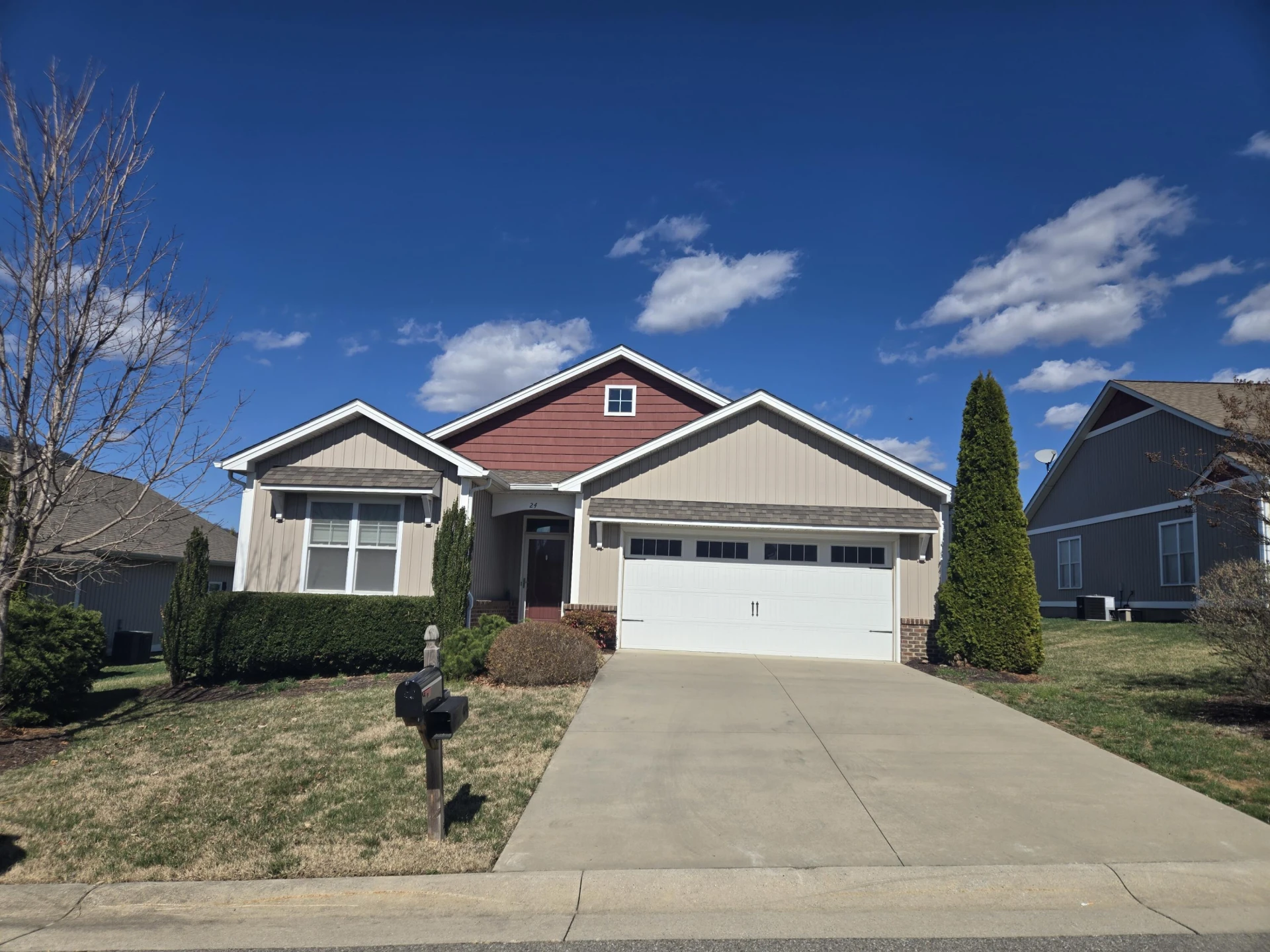24 Luna CT