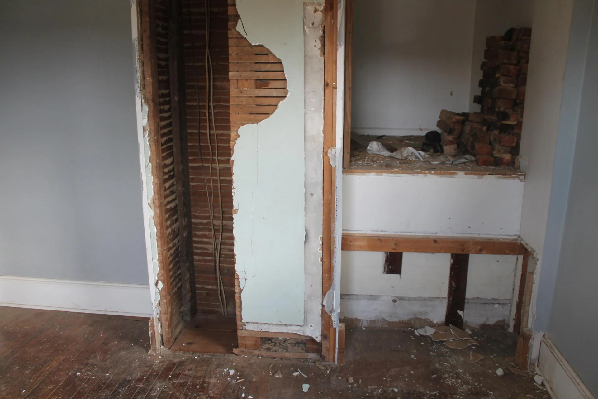 2210 Eastgate AVE NE - Photo 22