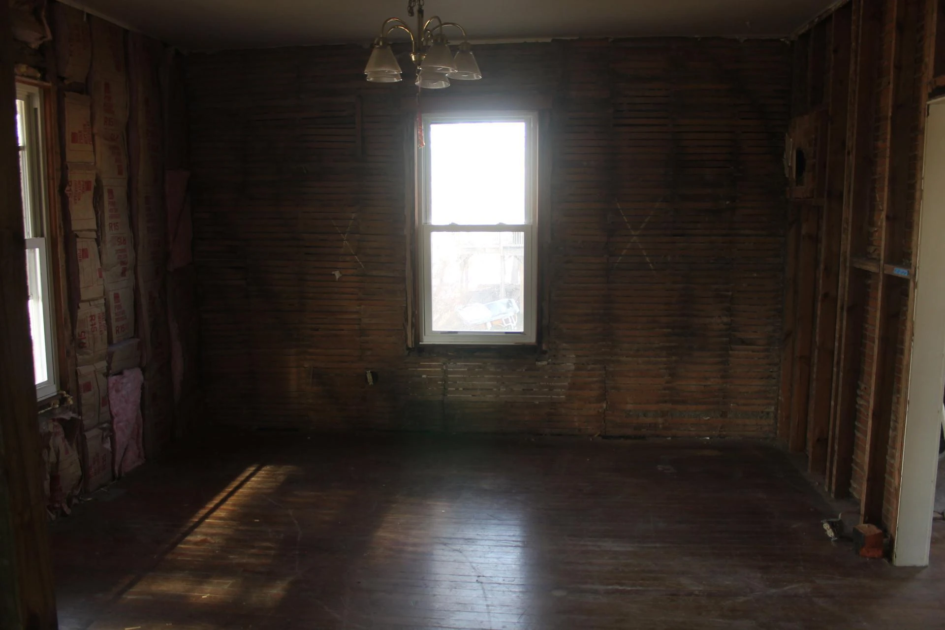 2210 Eastgate AVE NE - Photo 8