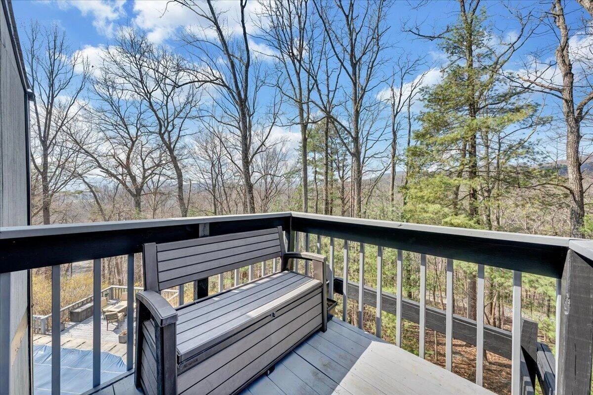 6878 Mount Chestnut RD - Photo 19