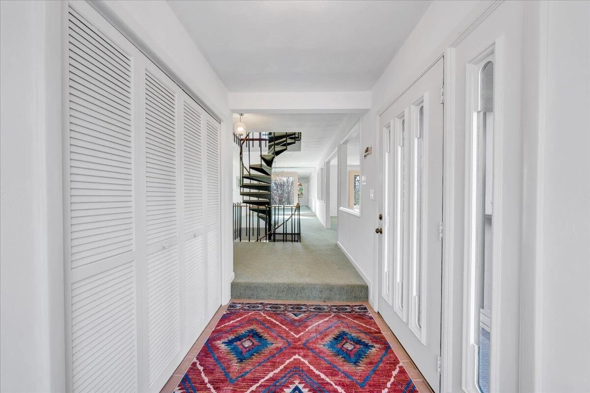 6878 Mount Chestnut RD - Photo 34