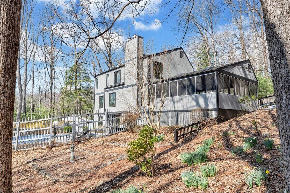 6878 Mount Chestnut RD - Photo 53