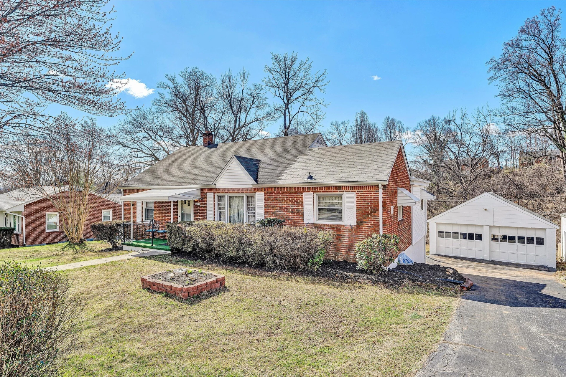 4852 Showalter RD NW - Photo 3