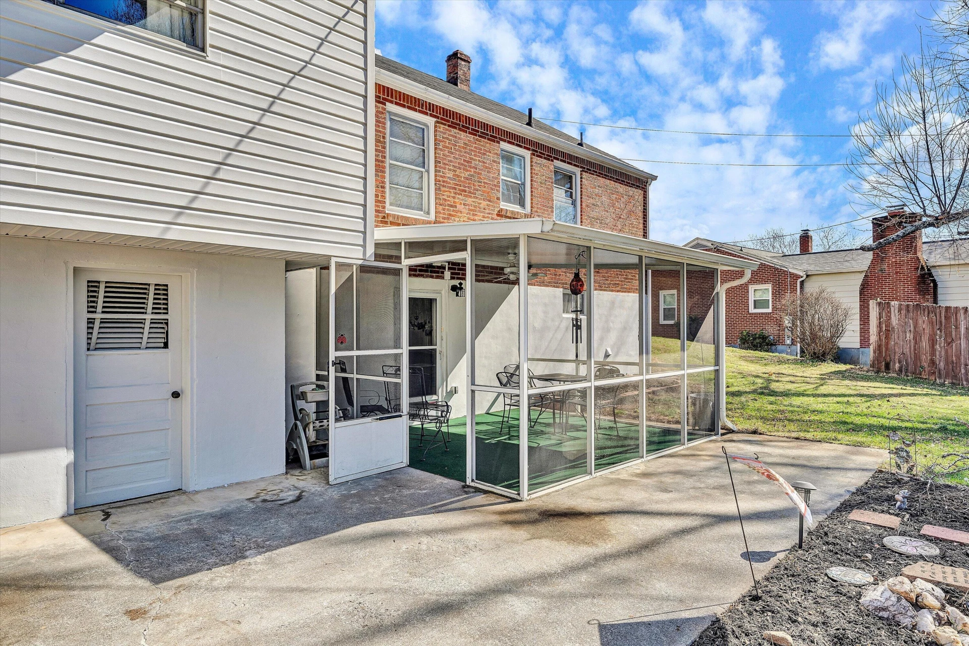 4852 Showalter RD NW - Photo 35