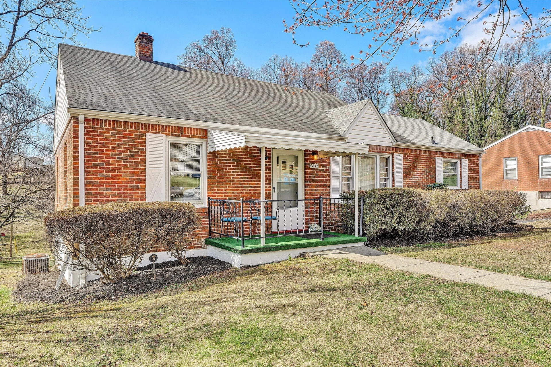 4852 Showalter RD NW - Photo 4