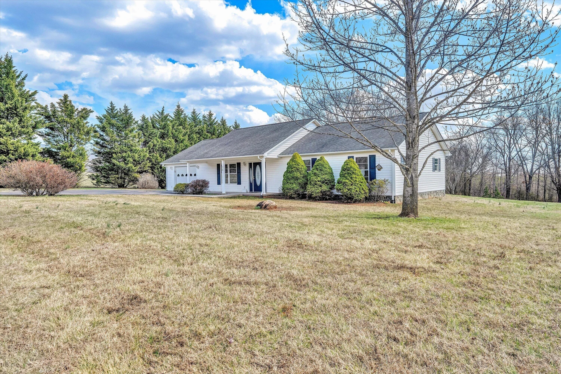 75 Evergreen RD - Photo 3