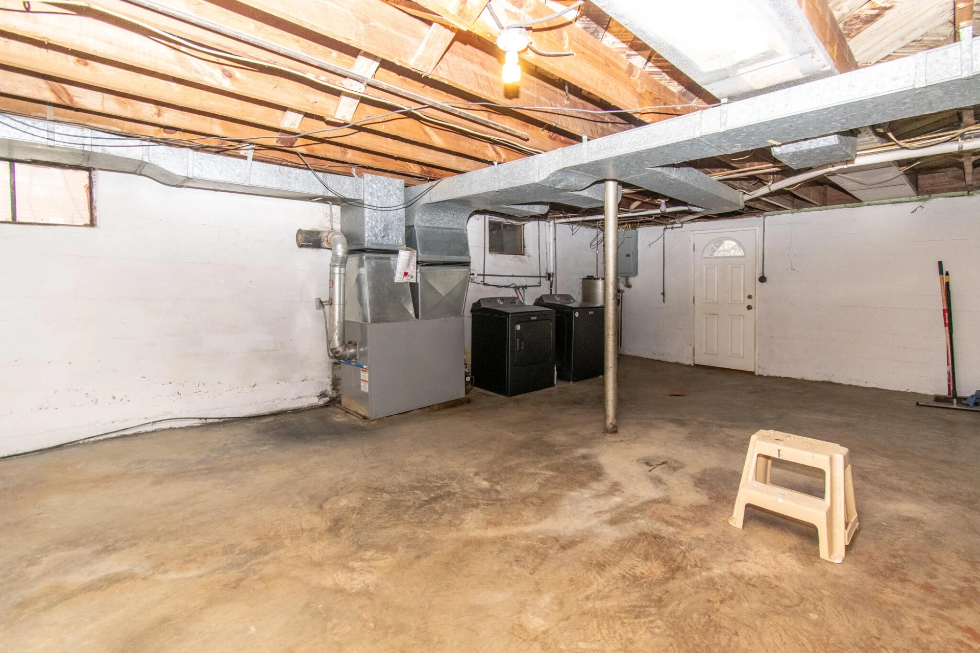 2619 Floraland DR NW - Photo 36