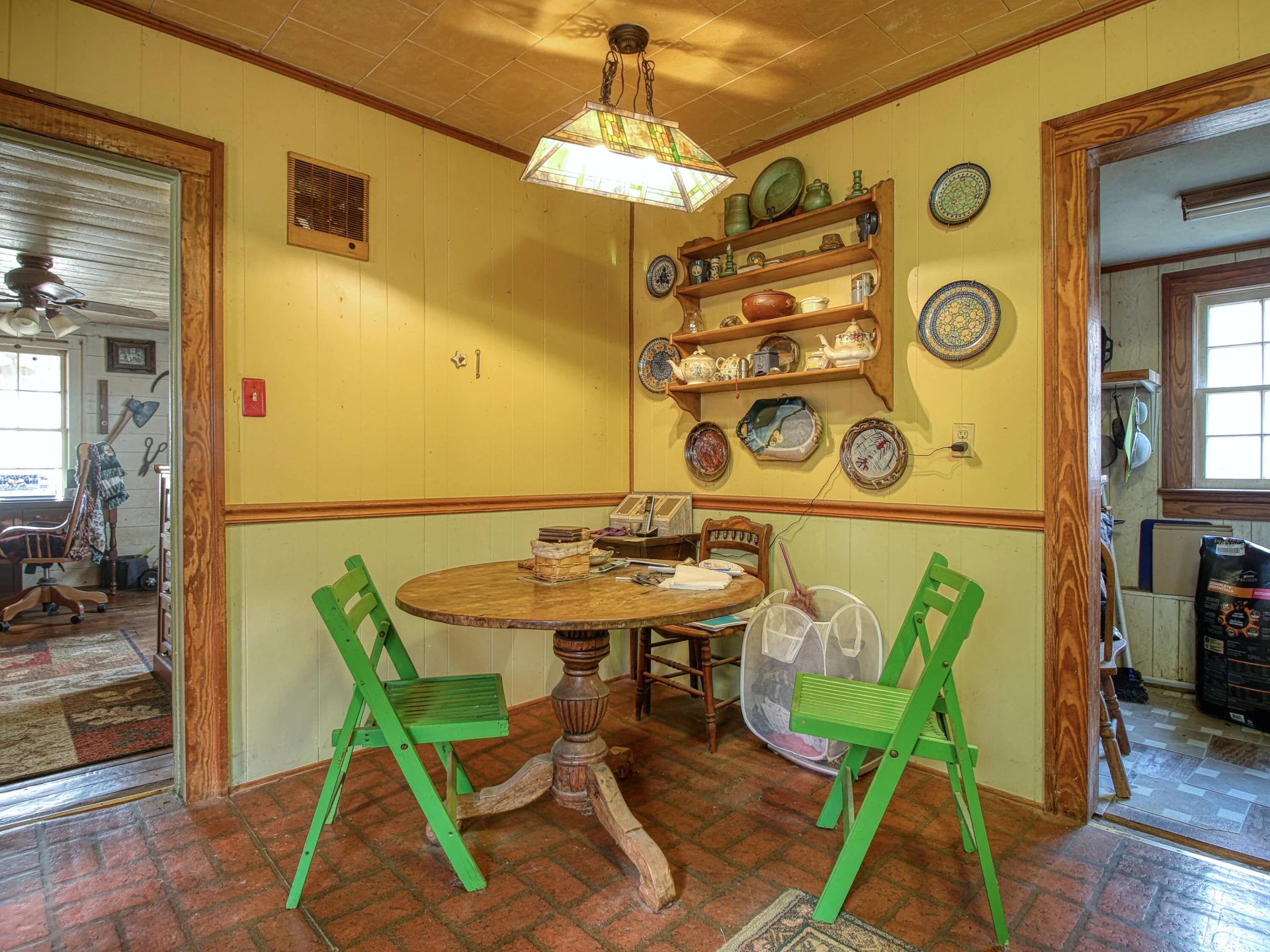 8214 Charity HWY - Photo 11