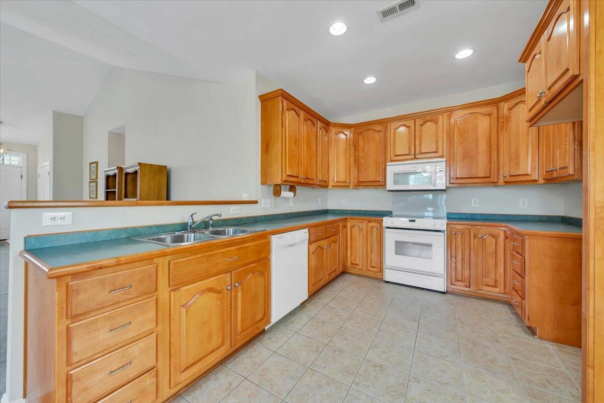 734 S Battery DR - Photo 8