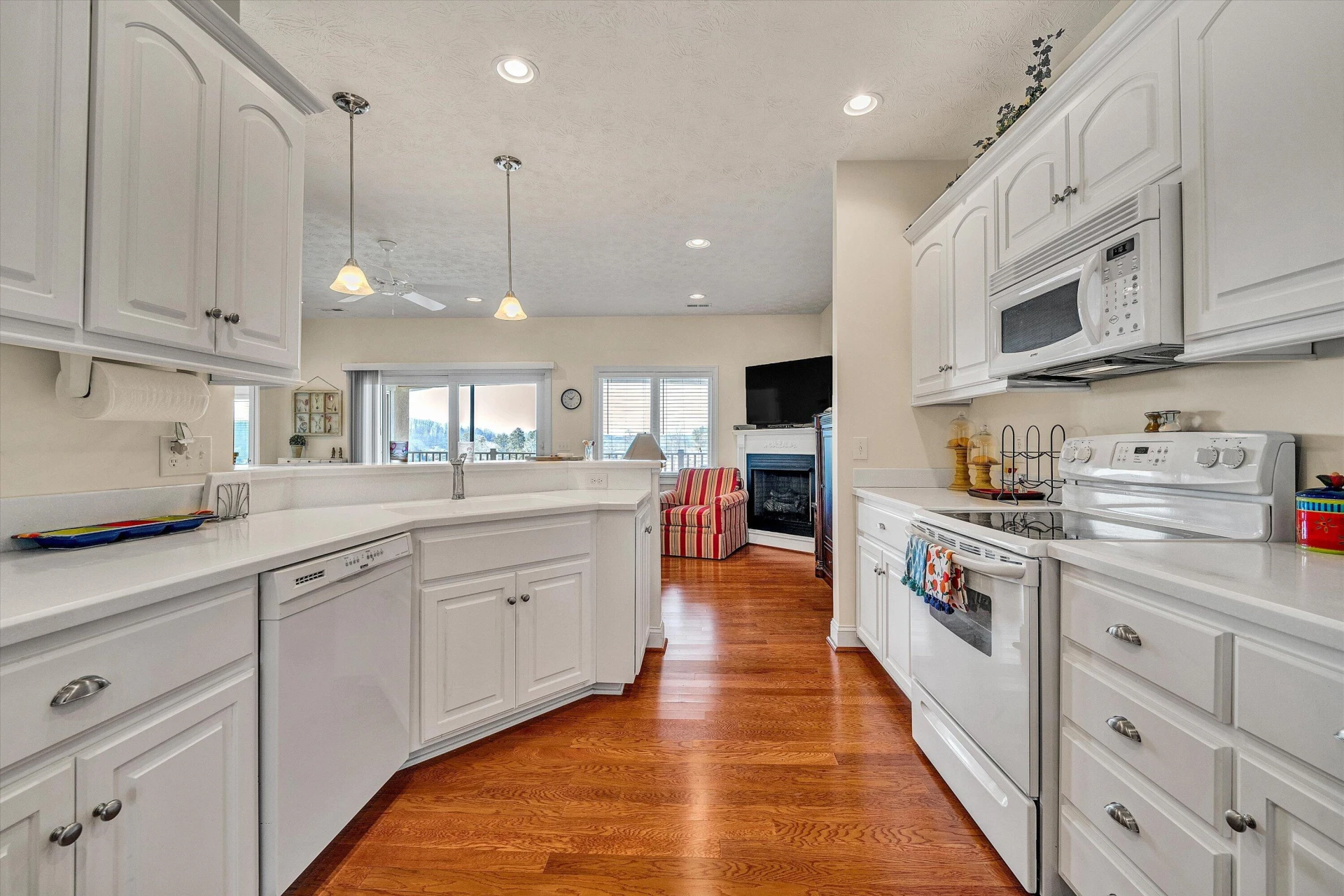 1090 La Casa CT - Photo 18