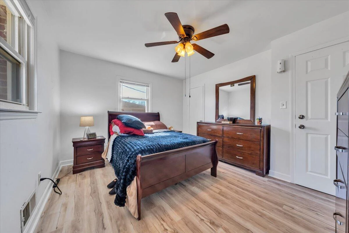 920 Ainsley ST - Photo 25