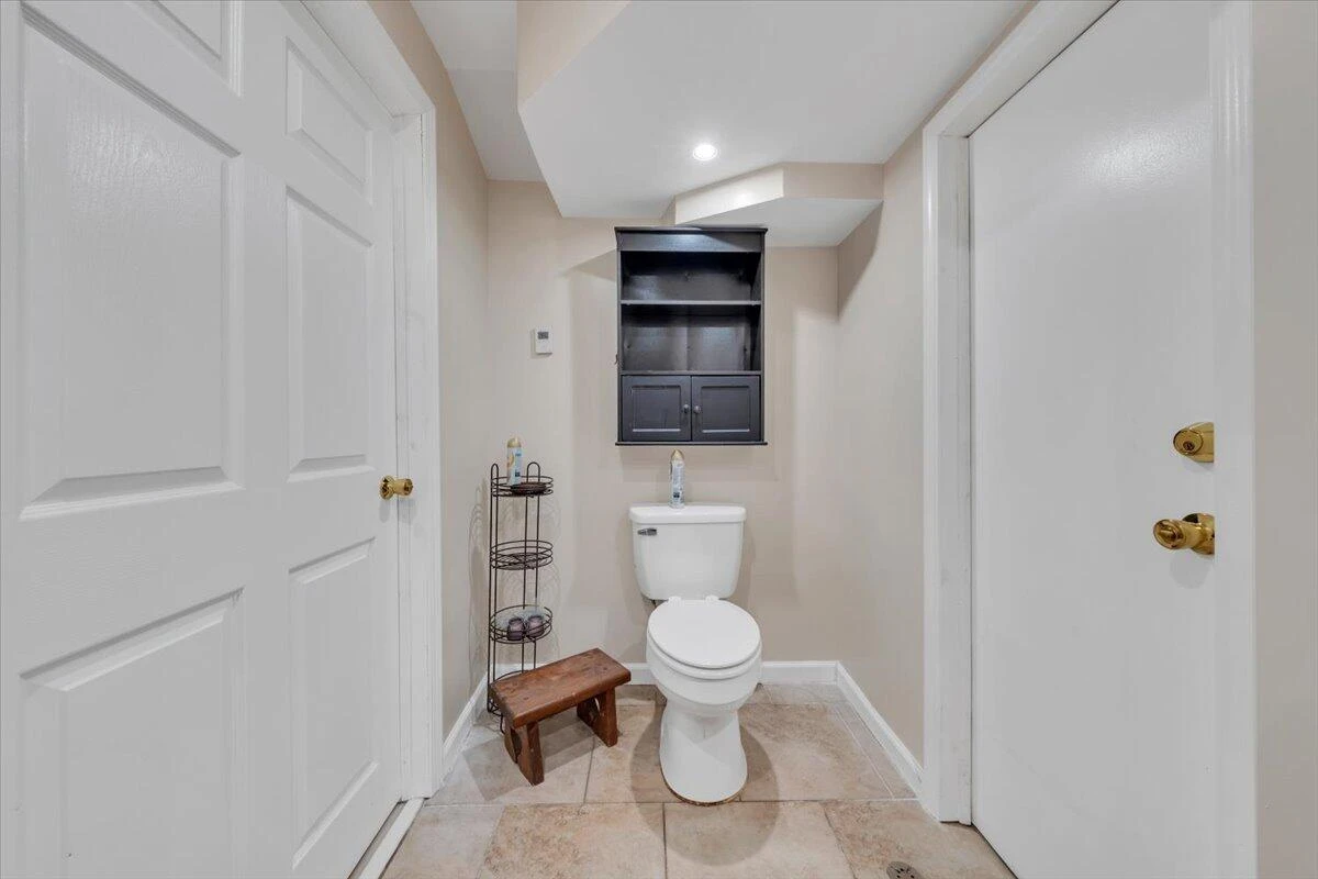 920 Ainsley ST - Photo 44