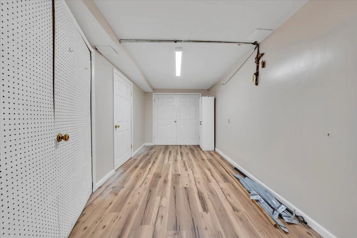 920 Ainsley ST - Photo 45