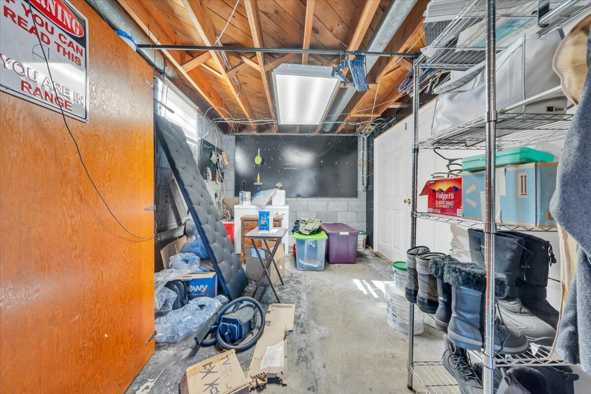 920 Ainsley ST - Photo 46