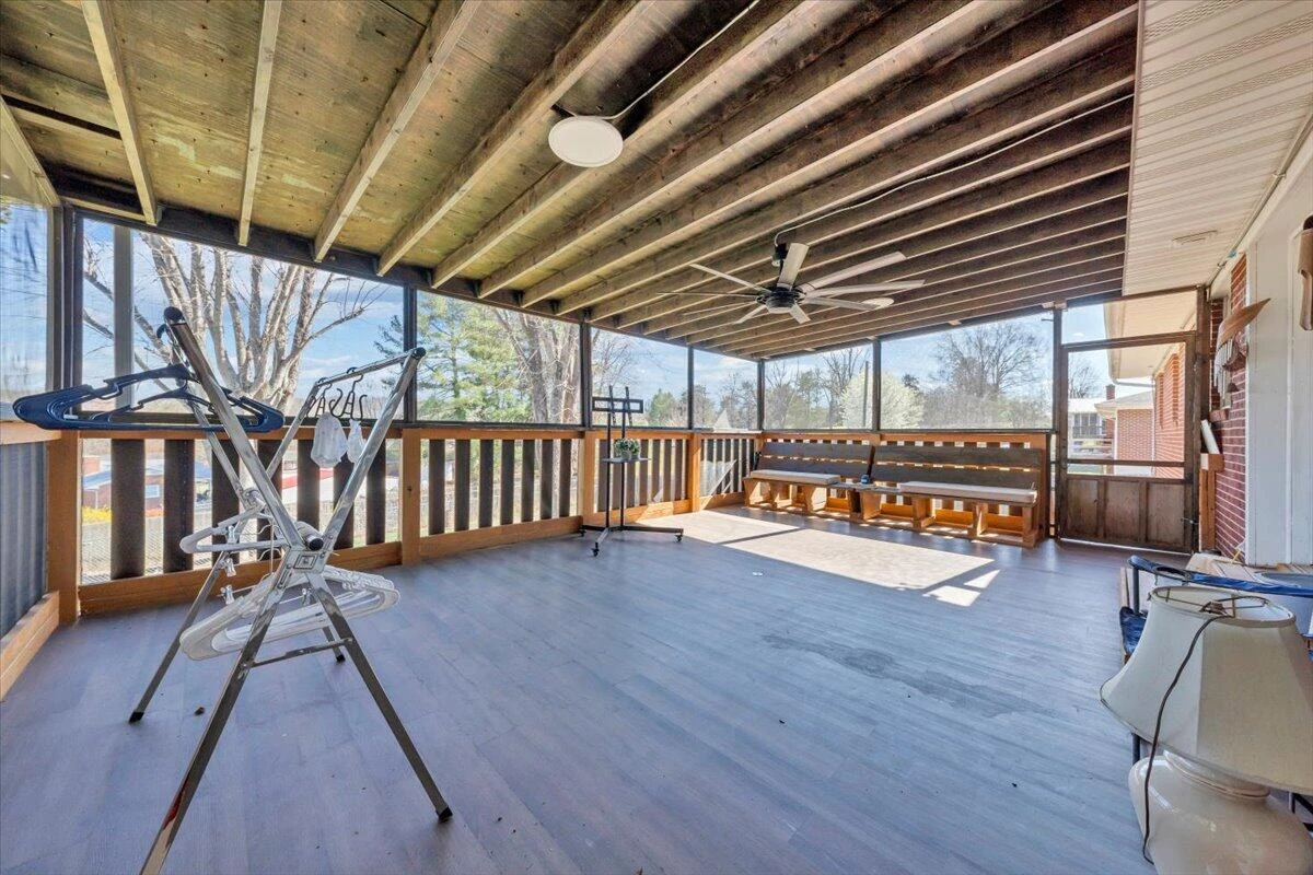 920 Ainsley ST - Photo 49