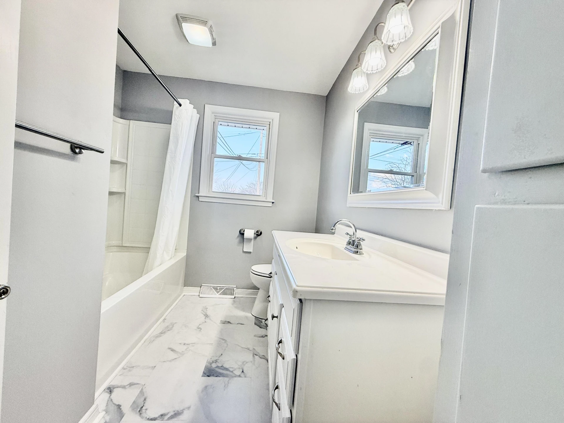 5515 Littleton RD - Photo 5