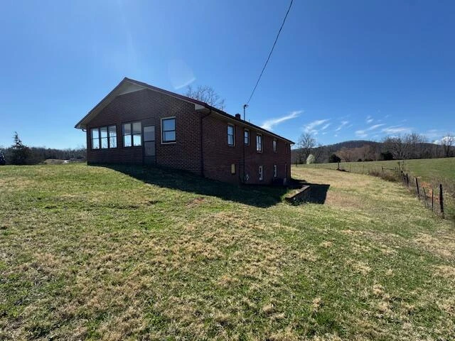 3417 Virgil H Goode Hwy - Photo 18