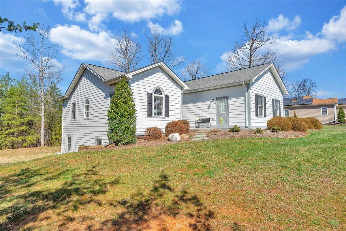 1034 Joffrey DR