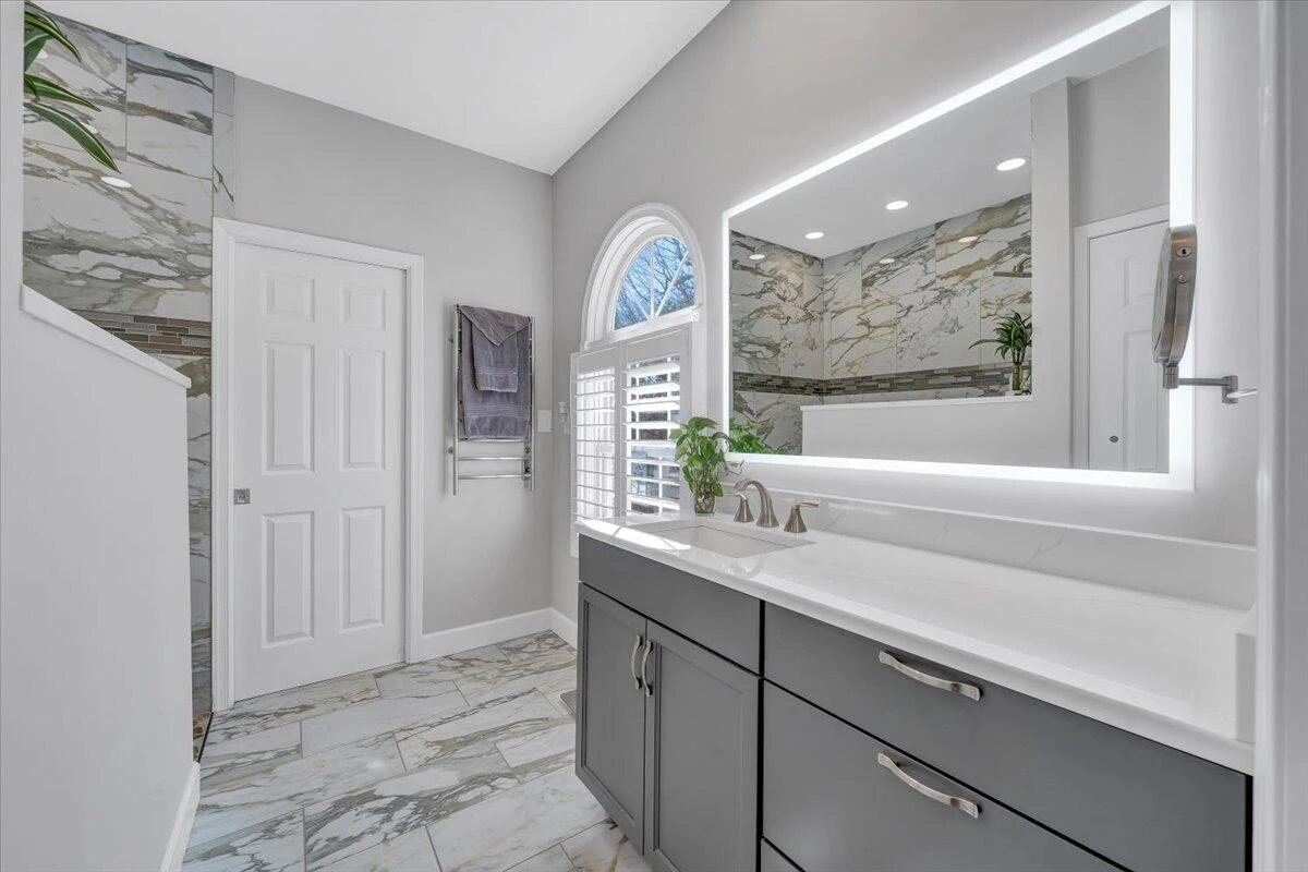 1034 Joffrey DR - Photo 17