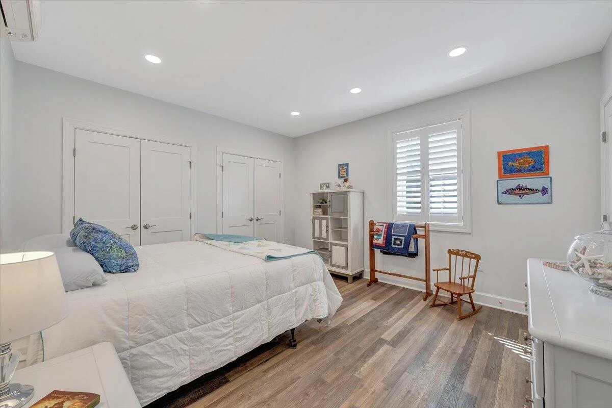 1034 Joffrey DR - Photo 28