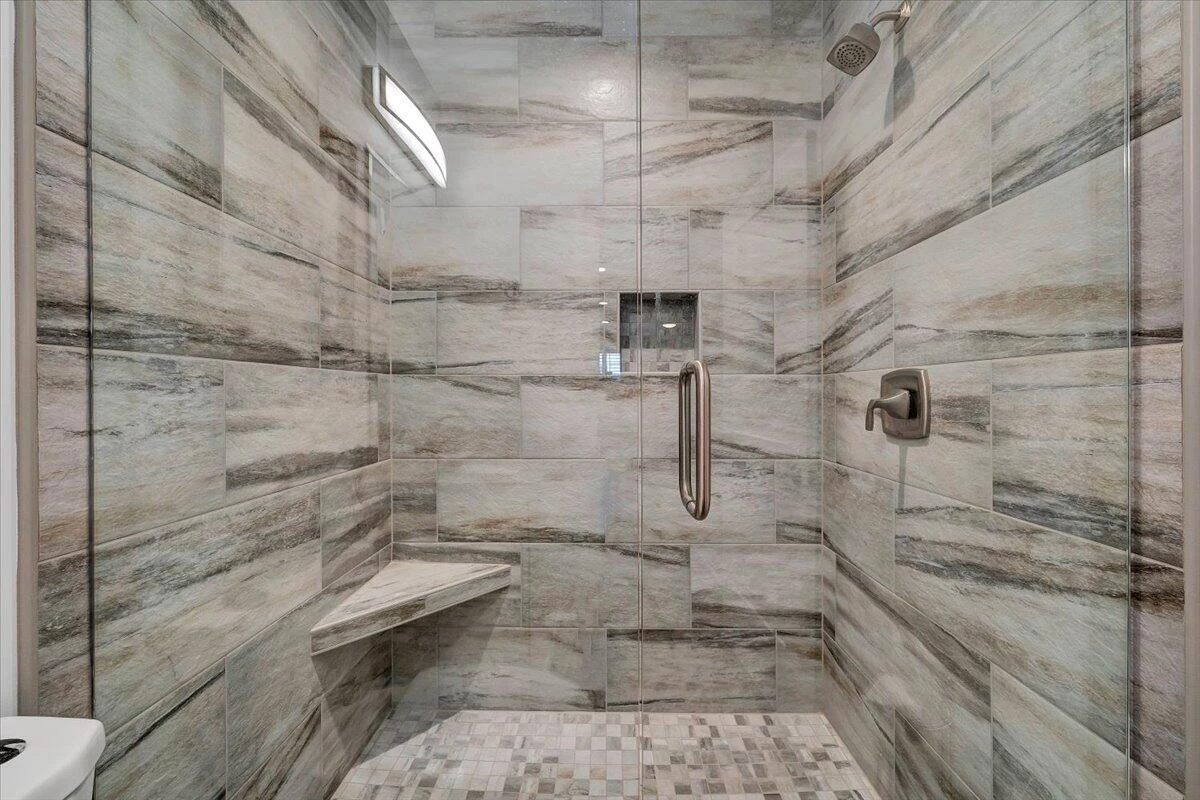 1034 Joffrey DR - Photo 31