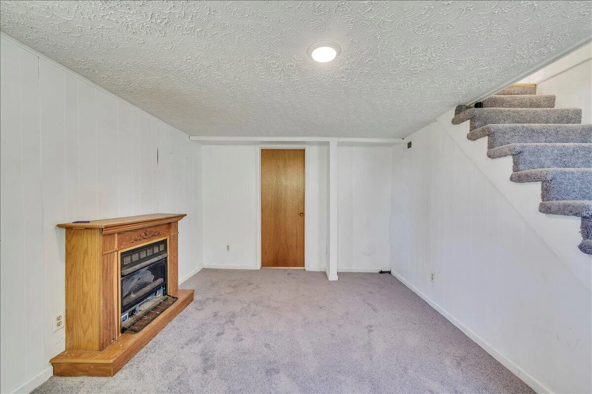 1517 5th ST - Photo 25