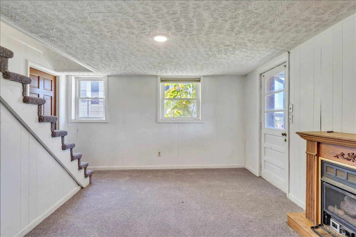 1517 5th ST - Photo 26