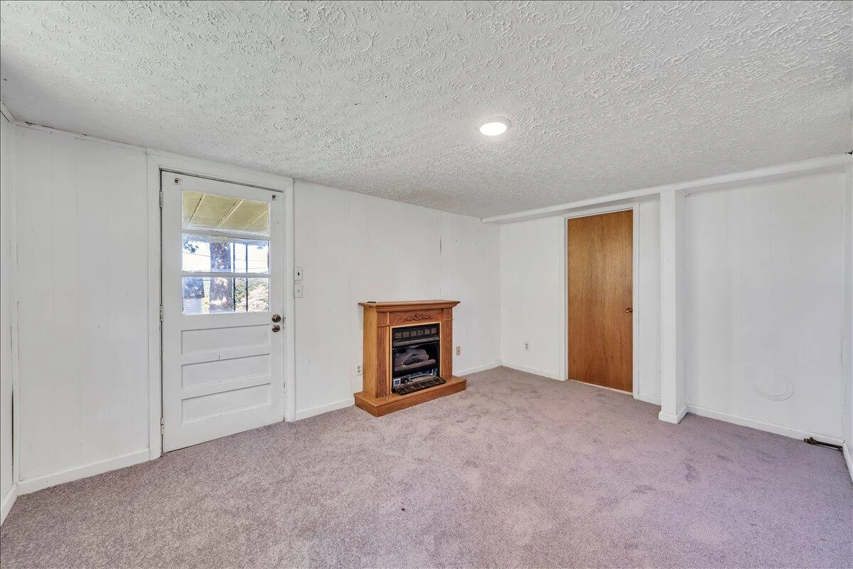 1517 5th ST - Photo 27