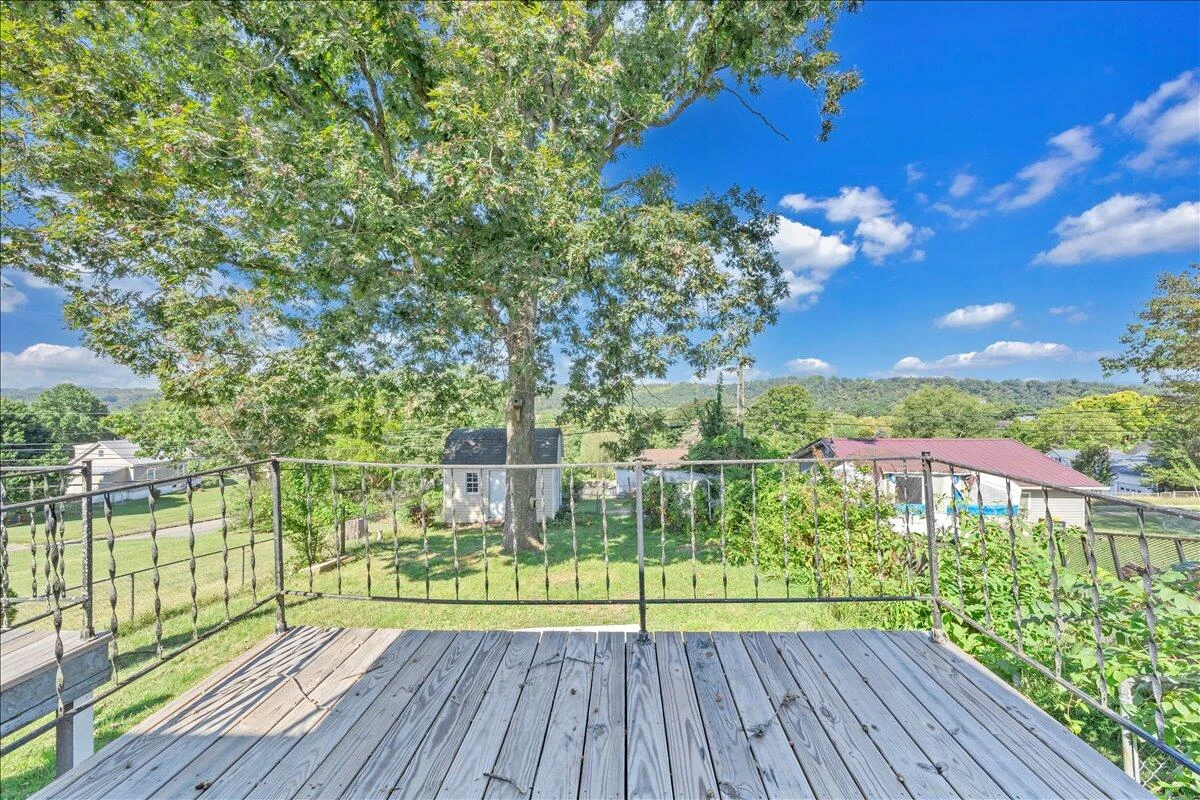 1517 5th ST - Photo 40