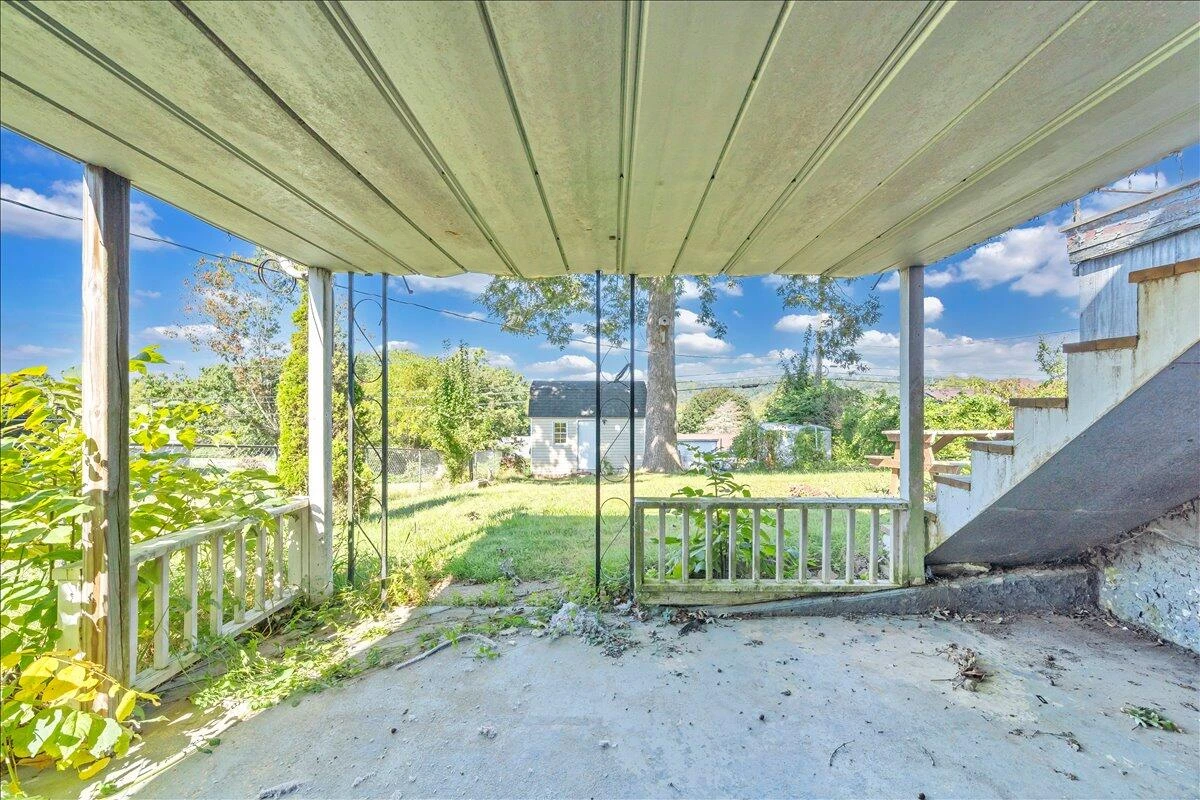 1517 5th ST - Photo 43